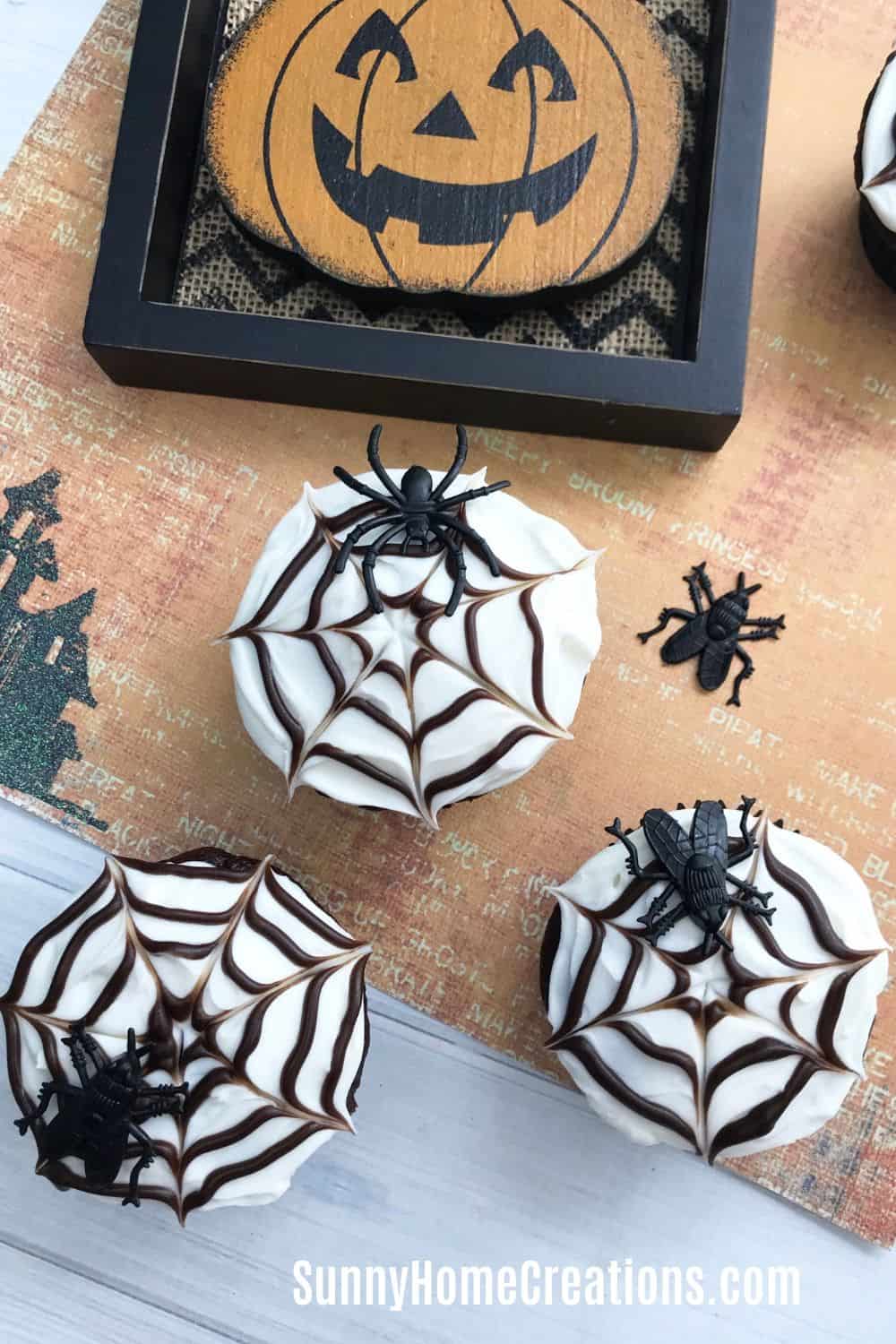 Spider Web Cupcakes – Sunny Home Creations